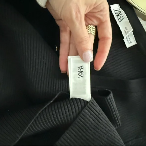 Zara Black Ribbed Sweater Crop Top - Picture 5 of 6